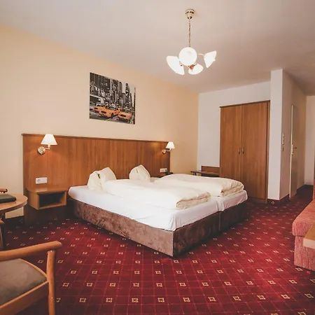 & Mozart Hotel
