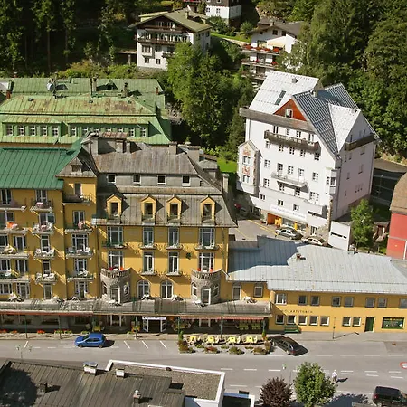 Hotel & Mozart