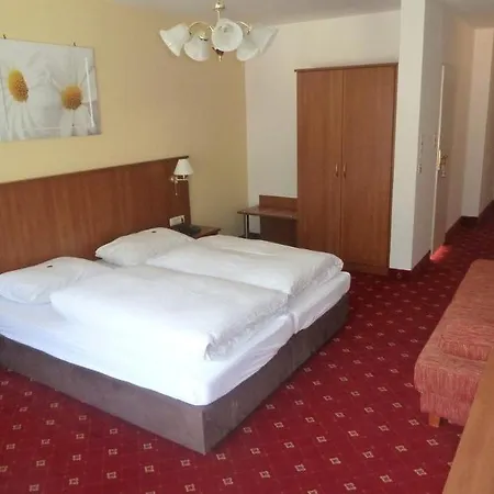 Hotel Kurhotel&hotel Mozart 3*
