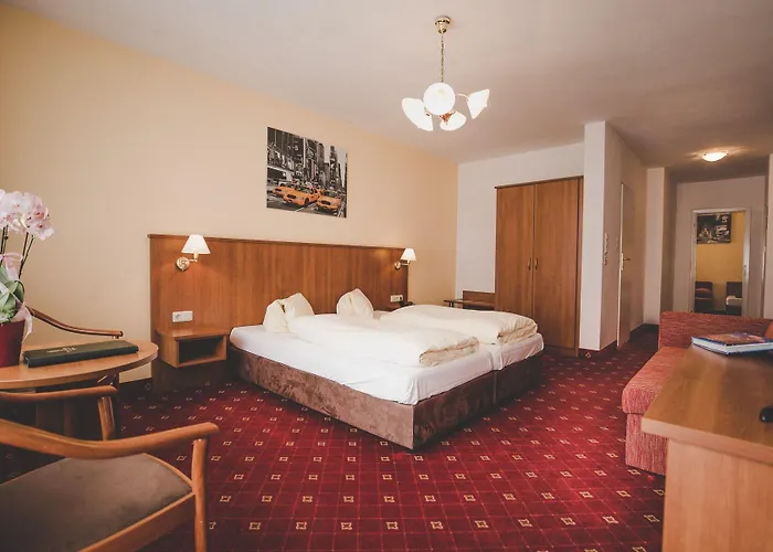 & Mozart Otel