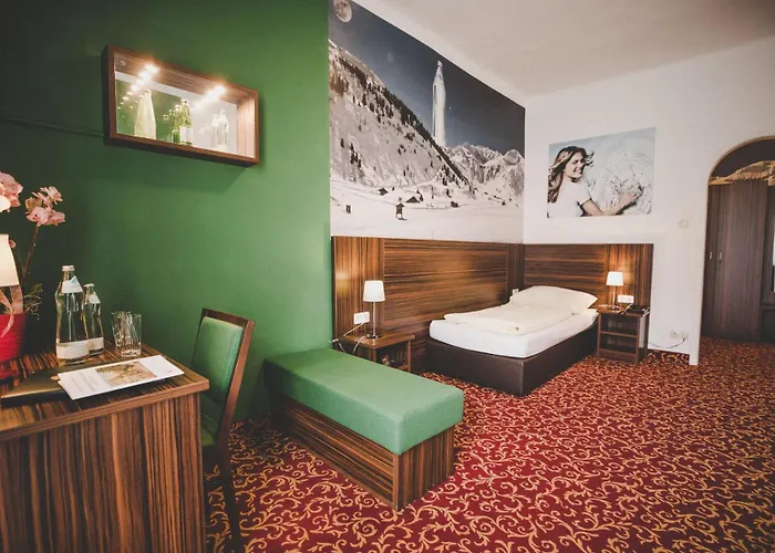 & Mozart Otel
