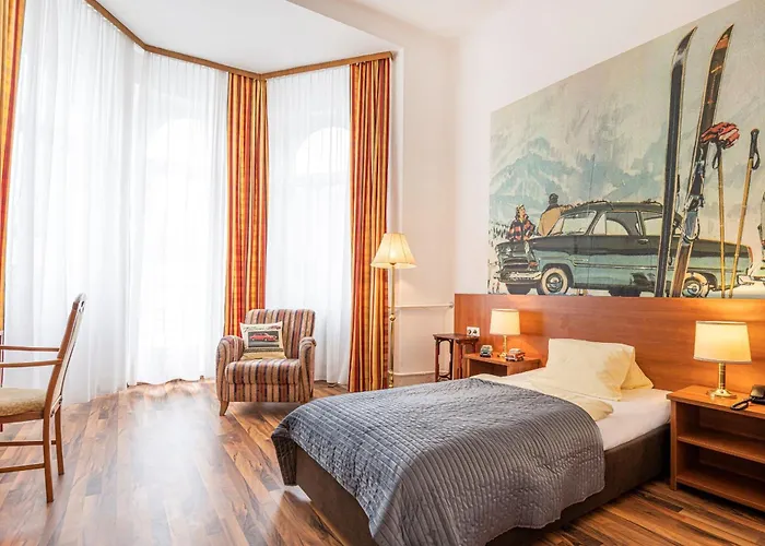 & Mozart Otel 3*