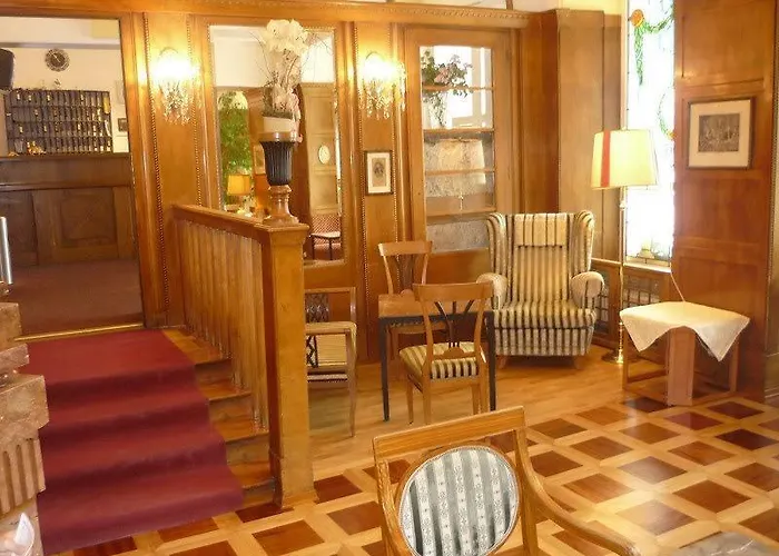 Otel & Mozart 3*