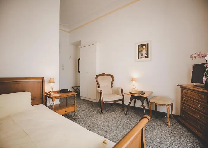 Otel & Mozart 3*